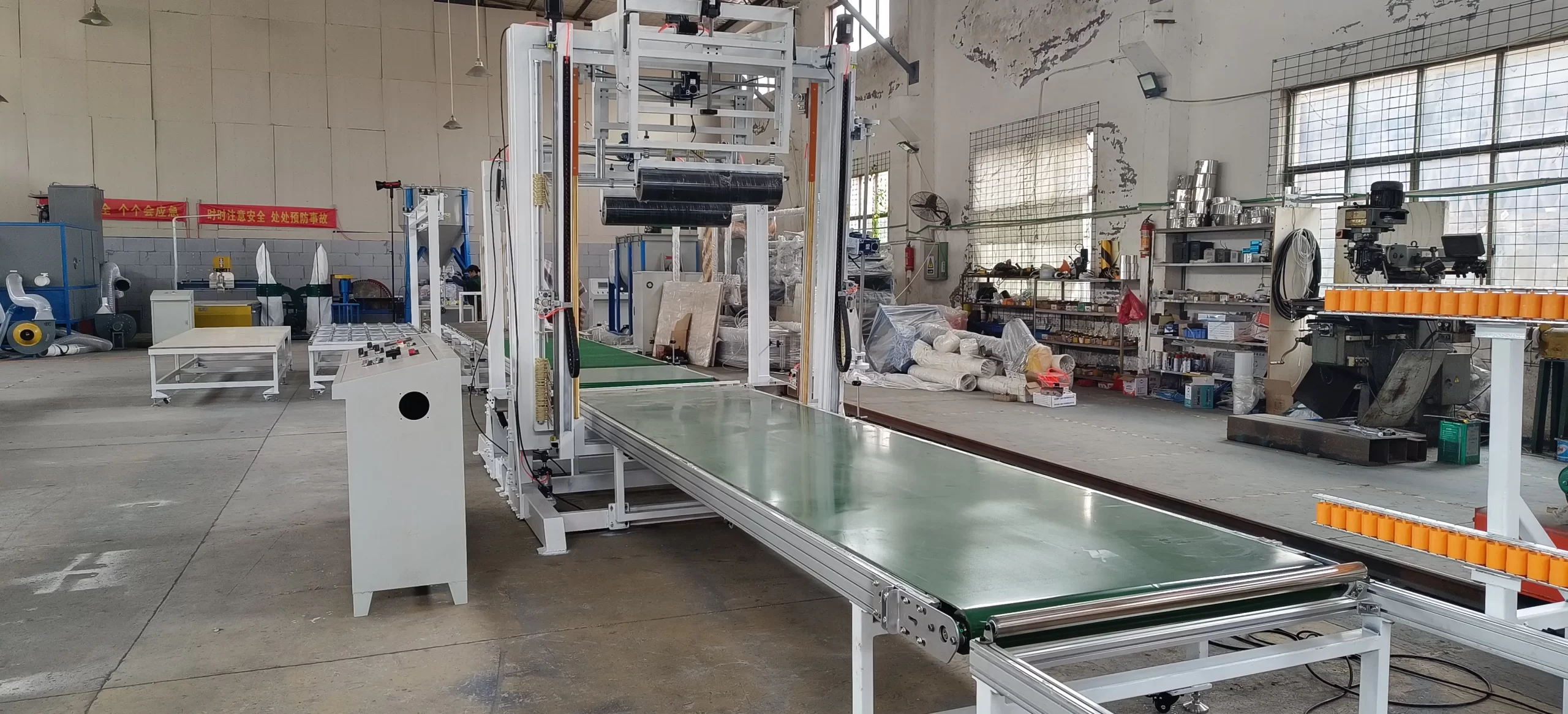 EPS three table continuous cutting machine - Automatic three tables continuous EPS sheet Cutting Machine 2.jpg scaled - Green Building EPS Machine